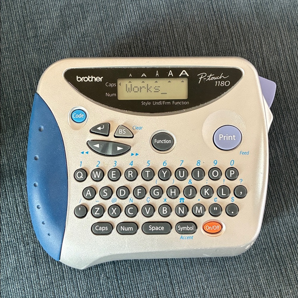 Brother P-Touch 1180 Label Maker Printer Office Thermal Electronic Machine Works